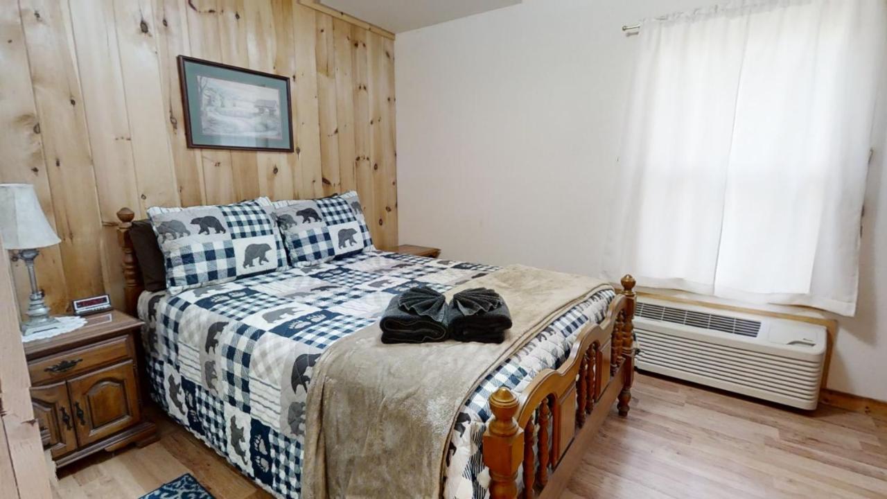 Tranquil Valley Retreat Cabin Сивиървил Екстериор снимка
